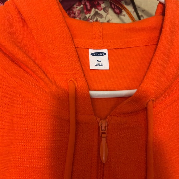 NWOT Old Navy Size XXL Orange Women's Hoodie and Shorts Set - Picture 5 of 8